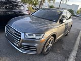 Used 2018 Audi SQ5 Premium Plus w/ Navigation Package image 3