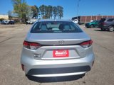 Used 2021 Toyota Corolla LE image 4