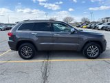 Used 2017 Jeep Grand Cherokee Limited image 2