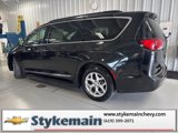 Used 2017 Chrysler Pacifica Touring-L w/ Tire & Wheel Group image 6