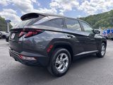 Used 2022 Hyundai Tucson SE image 4