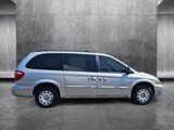 Used 2002 Chrysler Town & Country LX image 4
