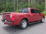 Used 2018 Nissan Titan SV w/ SV Convenience Package image 4