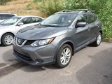 Used 2018 Nissan Rogue Sport SV image 2