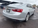 Used 2017 Chevrolet Malibu LT image 3