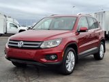 Used 2016 Volkswagen Tiguan SE image 2