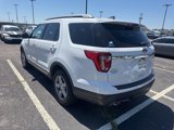 Used 2018 Ford Explorer XLT image 5