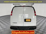 Used 2017 Chevrolet Express 3500 Extended image 3