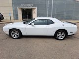 Used 2023 Dodge Challenger SXT image 2