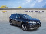 Used 2019 Nissan Pathfinder SV image 2
