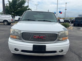 Used 2005 GMC Yukon Denali image 2