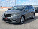 Used 2022 Chrysler Pacifica Touring-L image 2