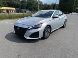Used 2023 Nissan Altima 2.5 SV image 4