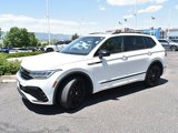 Used 2022 Volkswagen Tiguan SE R-Line image 3