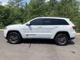 Used 2016 Jeep Grand Cherokee Laredo 75th Anniversary image 5