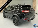 Used 2017 Jeep Cherokee Trailhawk image 5