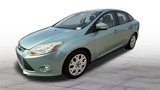 Used 2012 Ford Focus SE w/ SE Winter Pkg image 2