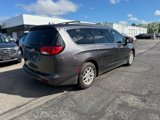 Used 2020 Chrysler Voyager Lxi image 4