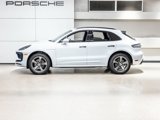 Certified 2024 Porsche Macan image 2