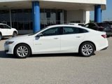 Used 2022 Chevrolet Malibu LT image 2
