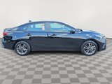 Used 2023 Kia Forte LXS image 4
