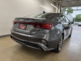 Certified 2022 Kia Forte LXS image 3