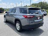 Used 2020 Chevrolet Traverse LT image 3