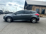 Used 2017 Ford Focus ST image 3