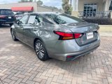 Used 2023 Nissan Altima 2.5 SV image 3