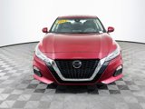 Certified 2022 Nissan Altima 2.5 SV image 3