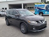 Used 2015 Nissan Rogue SL w/ SL Premium Package image 2