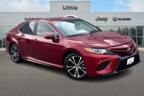 Used 2018 Toyota Camry SE image 2
