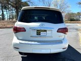 Used 2017 INFINITI QX80 4WD w/ Deluxe Technology Package image 4
