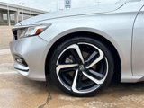 Used 2019 Honda Accord Sport image 5