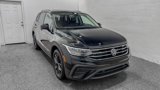 Used 2024 Volkswagen Tiguan SE image 2