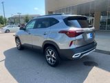 Used 2022 Kia Seltos EX image 2