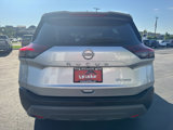 Used 2023 Nissan Rogue SV image 3