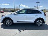 Certified 2022 Kia Niro EX image 4