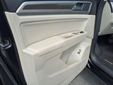 Used 2018 Volkswagen Atlas SE image 4