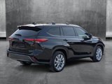 Used 2022 Toyota Highlander Limited image 5
