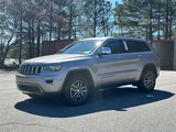 Used 2018 Jeep Grand Cherokee Limited image 3