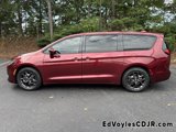 Used 2019 Chrysler Pacifica Touring Plus w/ S Appearance Package image 4