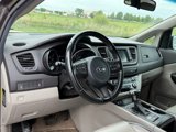Used 2017 Kia Sedona LX w/ LX Essentials Premium Package image 4