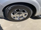 Used 2006 Lincoln Navigator Ultimate image 4