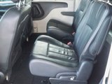 Used 2015 Chrysler Town & Country Touring-L w/ Driver Convenience Group image 6