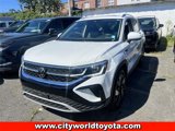 Used 2023 Volkswagen Taos SEL image 4