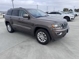Used 2021 Jeep Grand Cherokee Laredo image 4