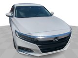 Used 2018 Honda Accord Touring image 3