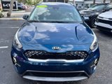 Used 2020 Kia Niro LXS image 2