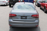 Used 2017 Volkswagen Jetta SE image 5